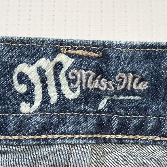 Miss Me Shorts Womens 26 Blue Denim Distressed Jean Frayed Cutoff Casual JF0350 - Picture 8 of 14